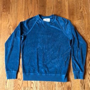 Men’s hollister, blue, velvet sweatshirt